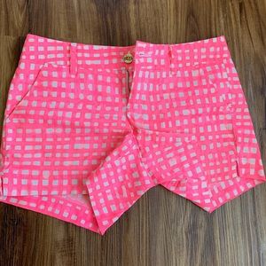 Lilly Pulitzer pink Callahan 5” split hem shorts